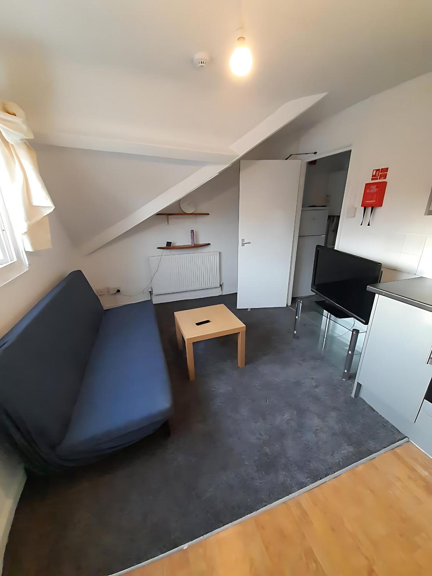 Entire Victoria Park Cardiff Apartment With Free Street Parking Bus 17 And 18 Direct To Cardiff City Centre, Fast Free Wi-Fi Dış mekan fotoğraf